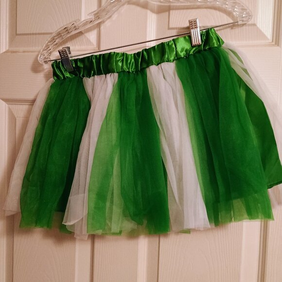 Womens Green & White Lace Overlay Skirt, One Size, 13" Long, New - Picture 2 of 4